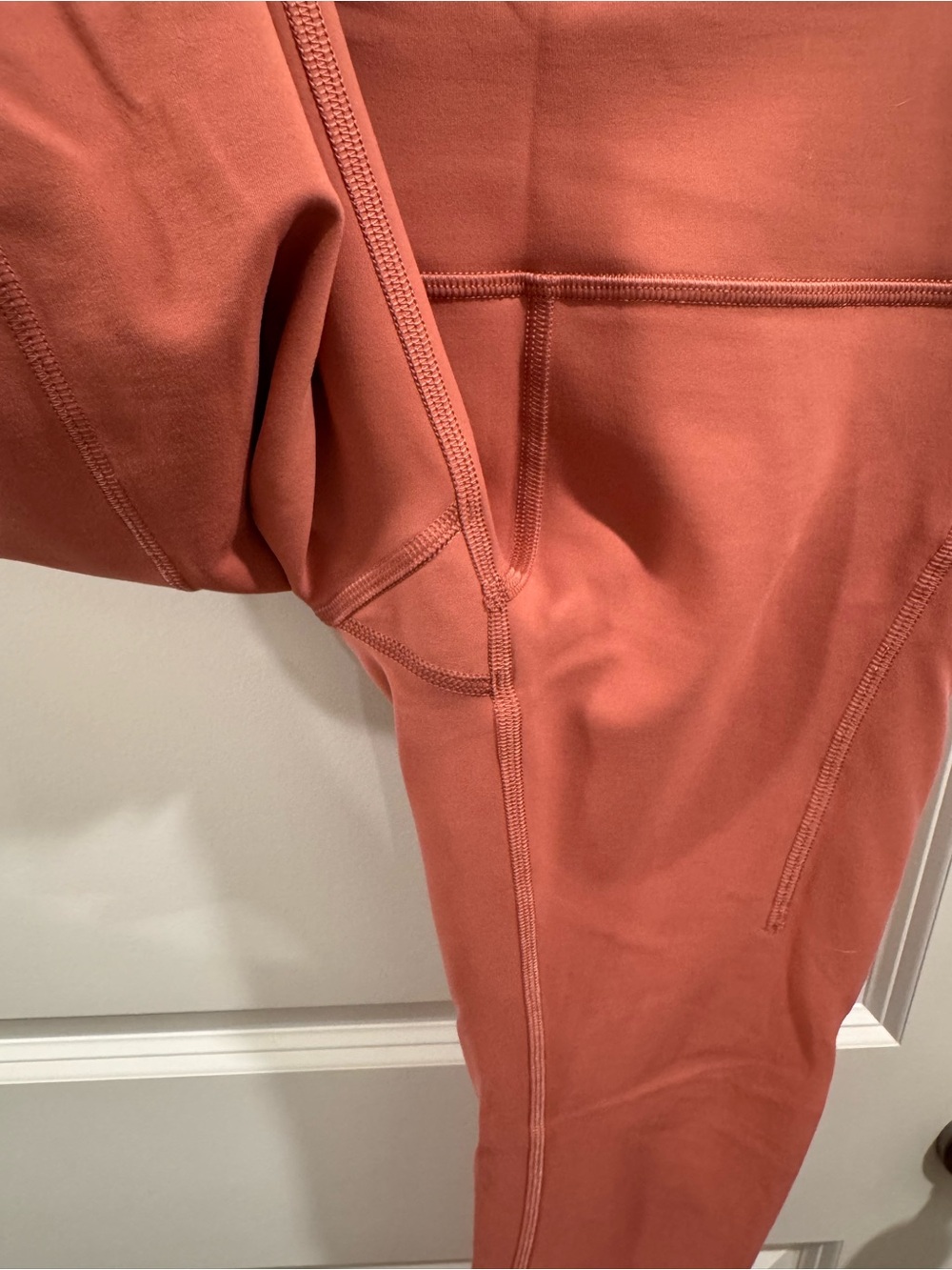 lululemon Women's Wunder Train High-Rise Tight with Pockets - Picture 4 of 7